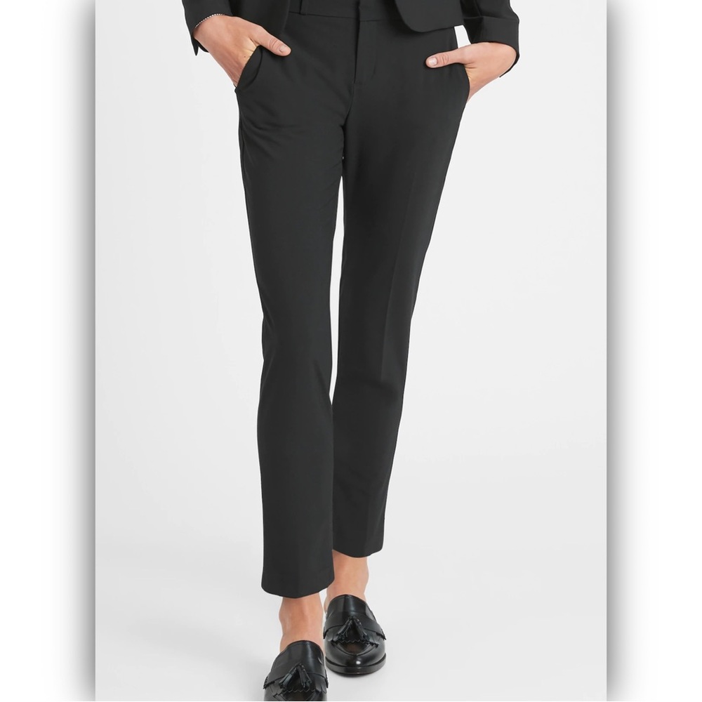 Banana Republic Black Ankle Cropped Trouser Pants